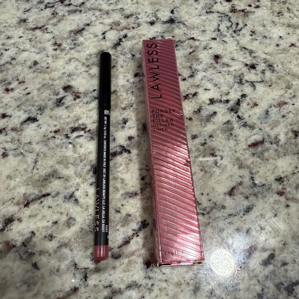 LAWLESS Forget The Filler Definer Liner- Pink Sand